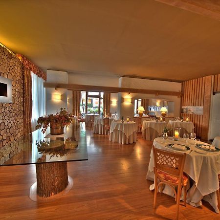 Cresta Et Duc Hotel Courmayeur Exterior photo