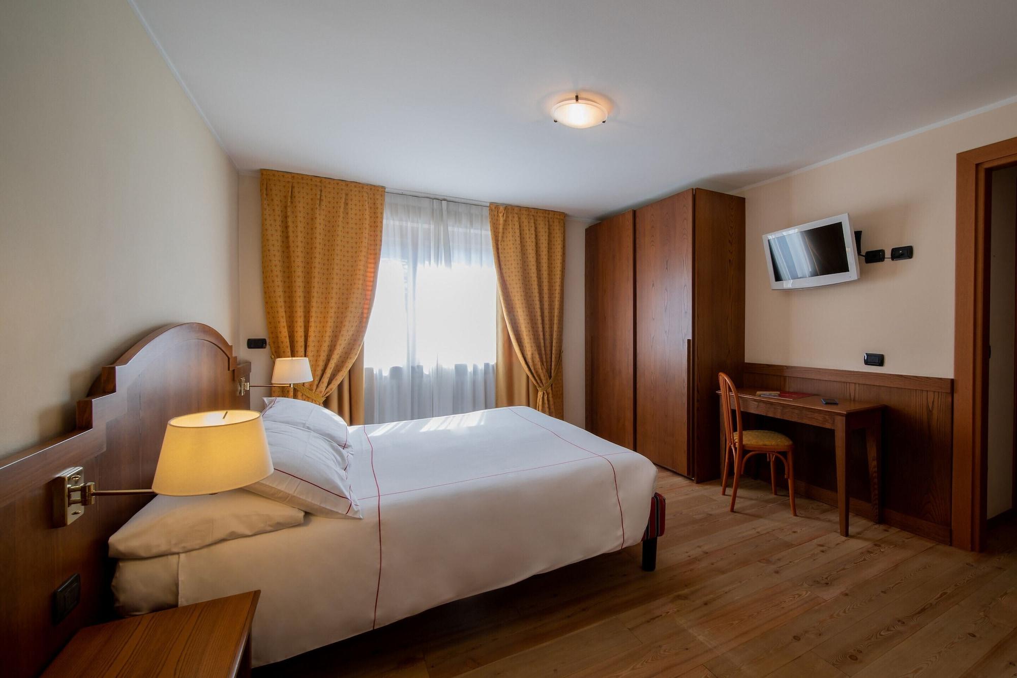 Cresta Et Duc Hotel Courmayeur Exterior photo