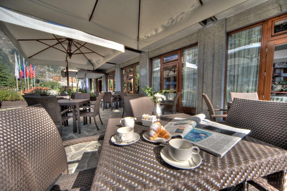 Cresta Et Duc Hotel Courmayeur Exterior photo